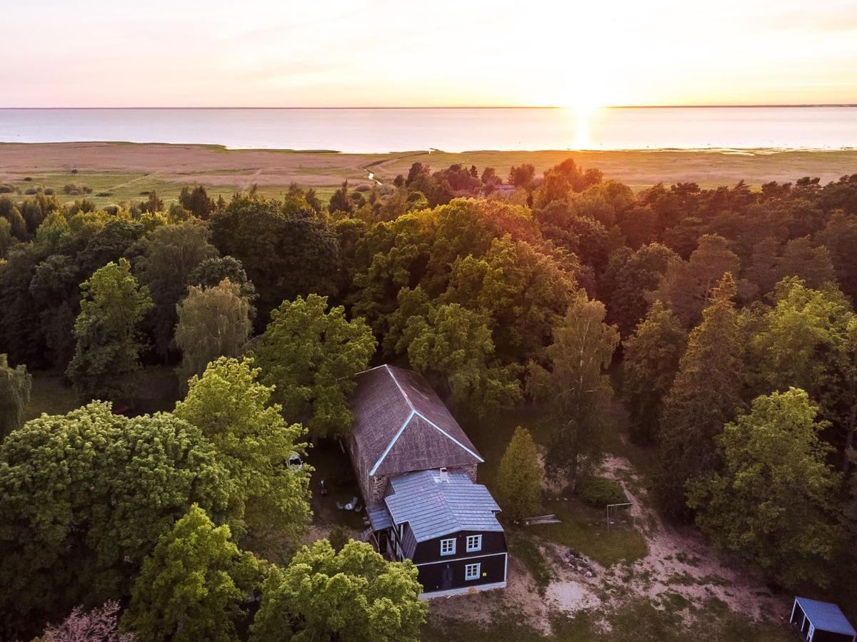 Uki Puhkekuela Otel Pärnu Dış mekan fotoğraf