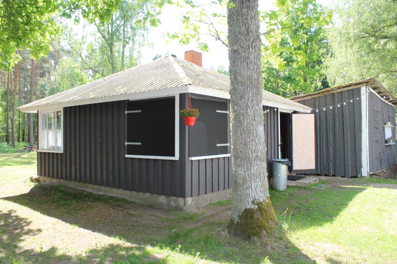 Uki Puhkekuela Otel Pärnu Dış mekan fotoğraf