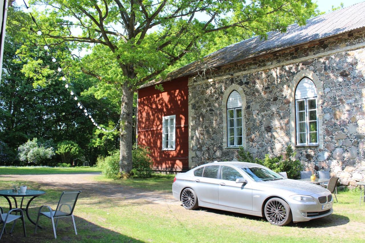 Uki Puhkekuela Otel Pärnu Dış mekan fotoğraf