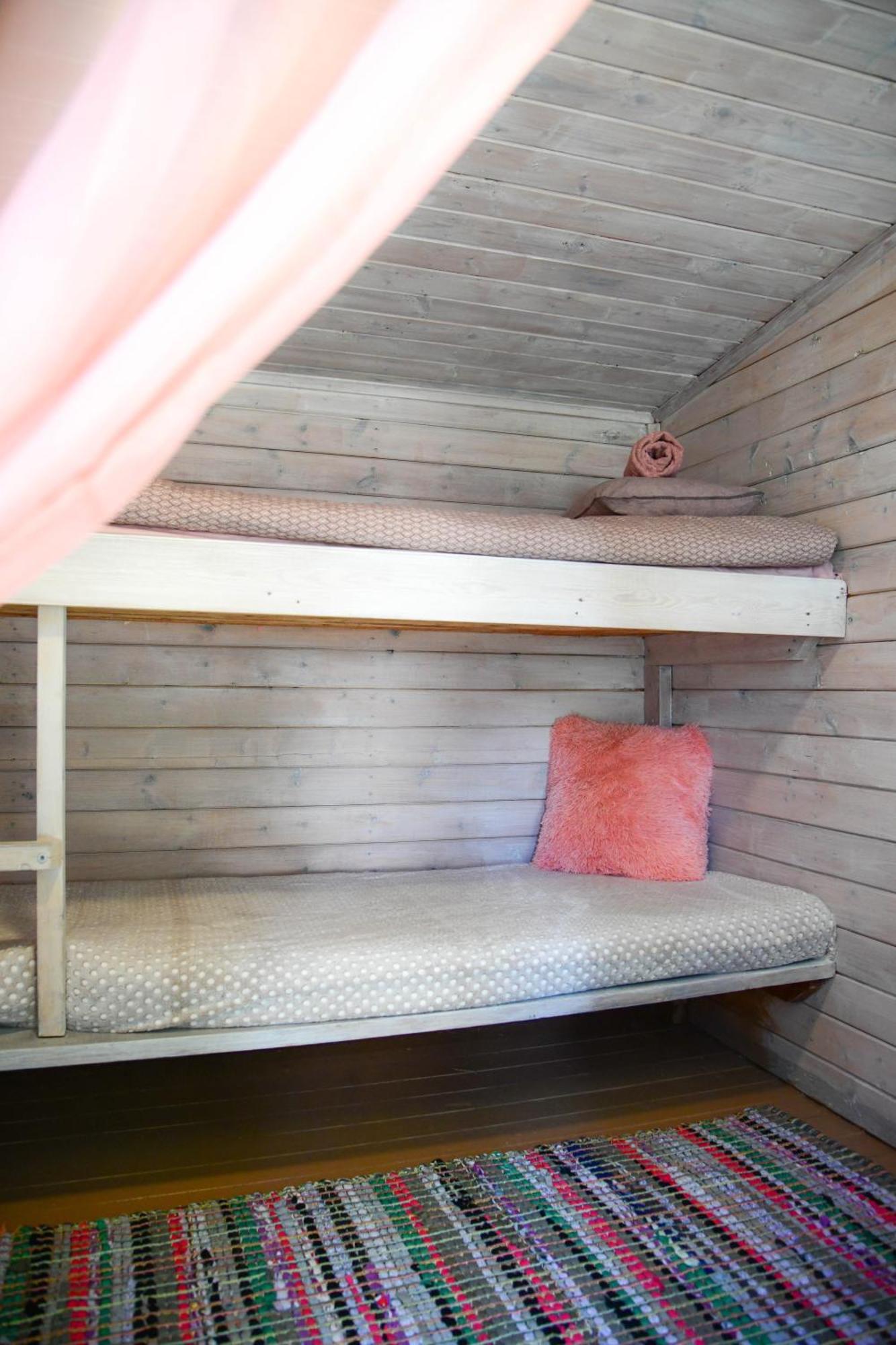 Uki Puhkekuela Otel Pärnu Dış mekan fotoğraf